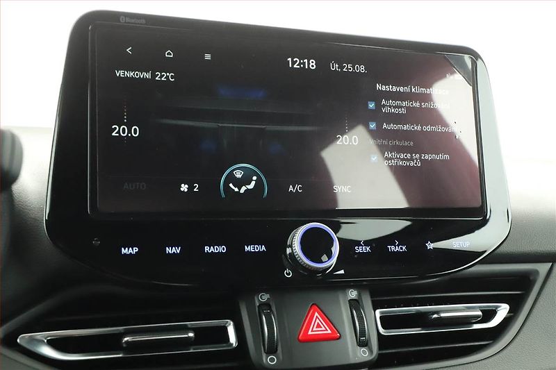 Hyundai i30 (2024) N-Line 1.0 T-GDI - fotka 18 z 20