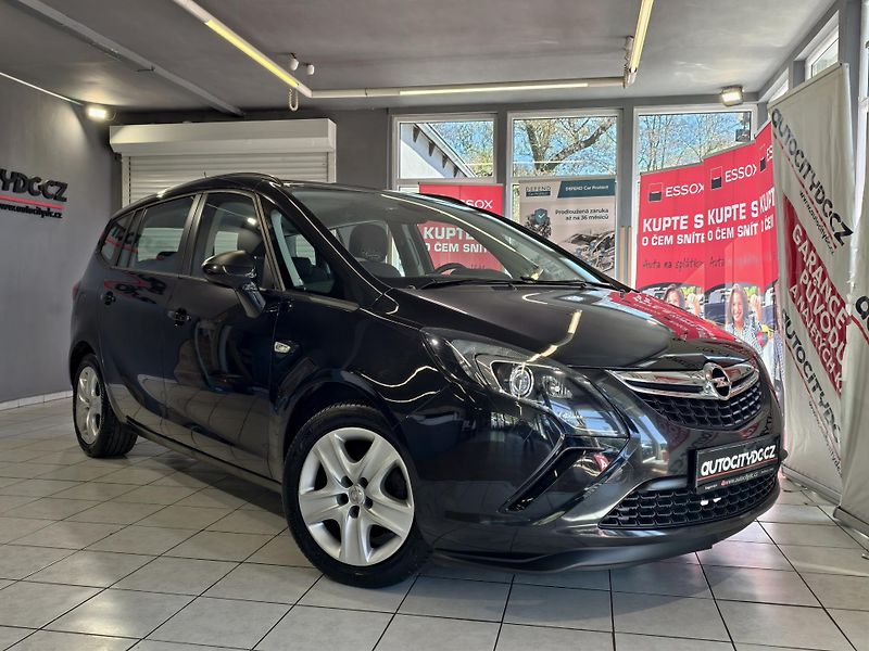 Opel Zafira TOURER 1.4 TURBO 103kW 7 MÍST  - fotka 22 z 23