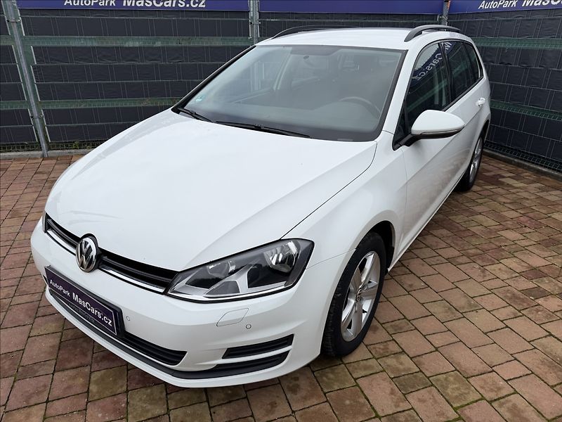Volkswagen Golf VII 1.6 TDI Comfortline - fotka 4 z 12