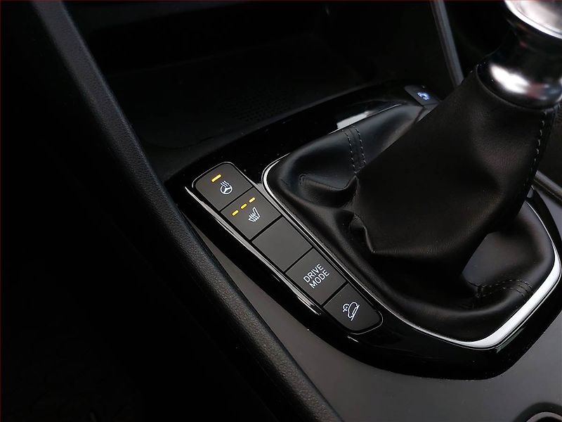 Hyundai Tucson (2022) Smart 1.6 T-GDI - fotka 11 z 16