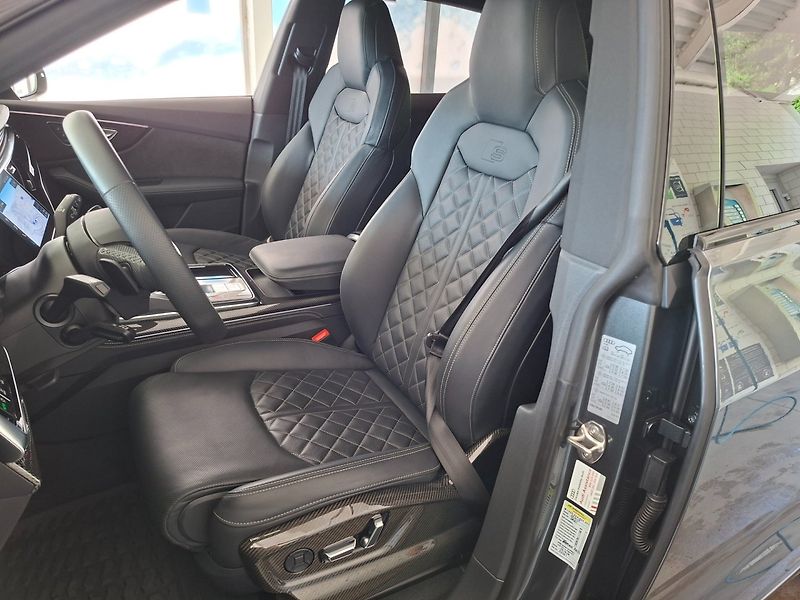 Audi SQ8 (2020) TDI 320kW 8A -1.MAJ.-TOP! - fotka 15 z 40