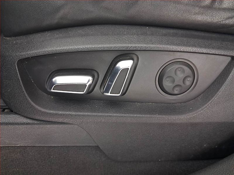 Audi Q7 (2011) 3.0 TDI, 4X4, Automat - fotka 25 z 32