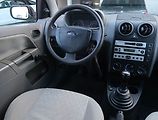 Ford Fusion (2004) 1.4, nová STK, slušný stav - náhled 7