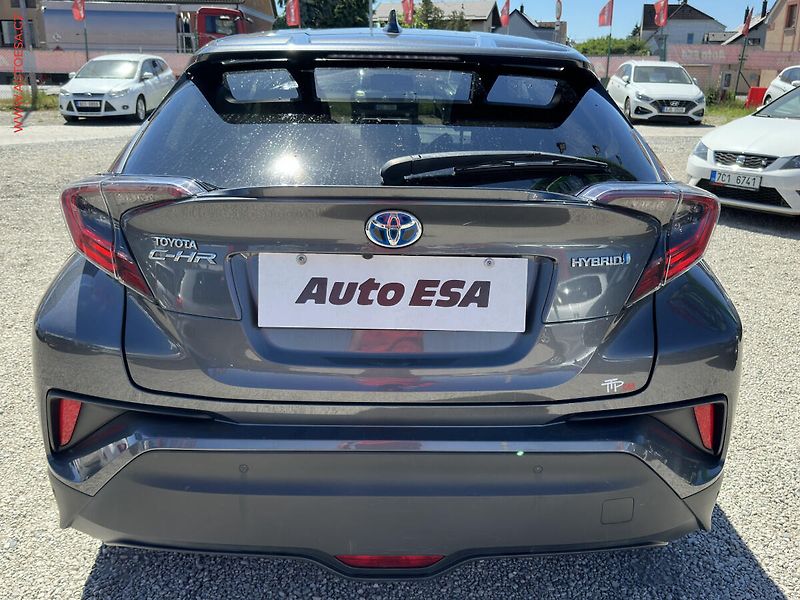 Toyota C-HR (2018) 1.8i, 2.maj,ČR, AT, LED - fotka 5 z 18