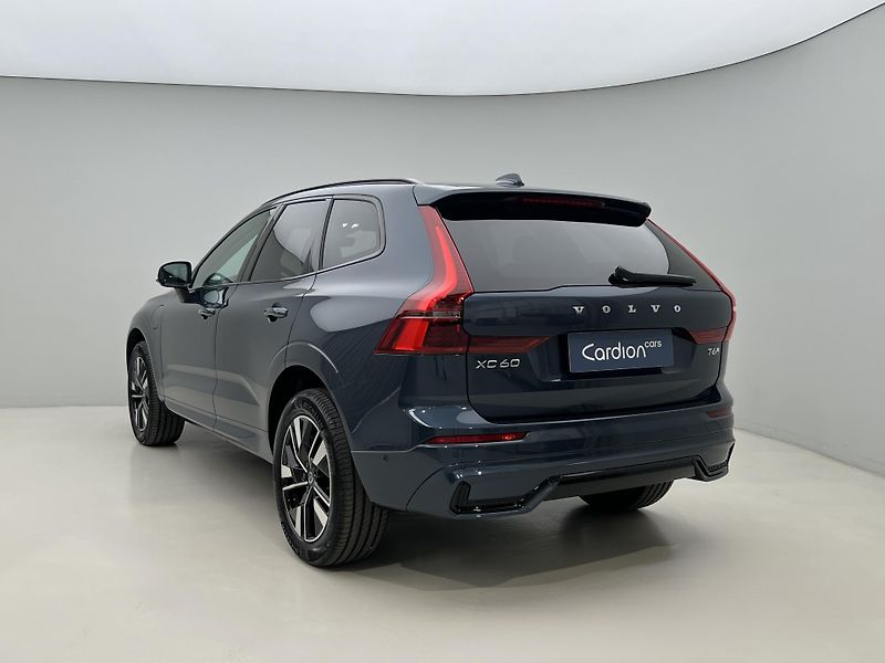 Volvo XC60 (2026) T6 AWD RECHARGE DARK PLUS AUT - fotka 9 z 47