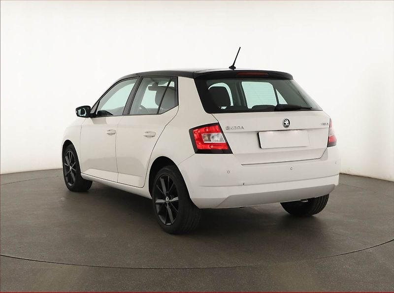 Škoda Fabia (2017) Style 1.0 TSI, Automat - fotka 4 z 17