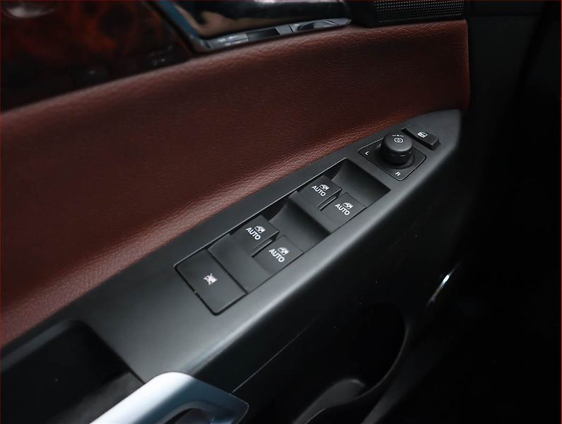 Opel Antara (2014) 2.2 CDTI, 4X4, Tempomat - fotka 13 z 19
