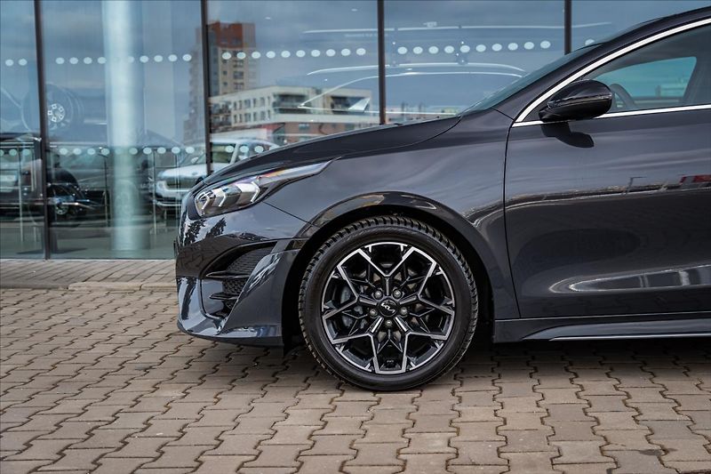 Kia ProCeed 1,5 T-GDi GPF 7DCT  GT LINE PL - fotka 10 z 25