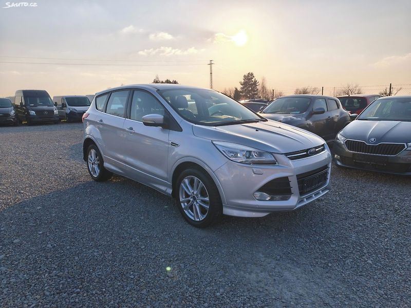 Ford Kuga (2016) - fotka 13 z 39