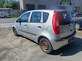 Mitsubishi Colt 1,1 MPi - náhled 8