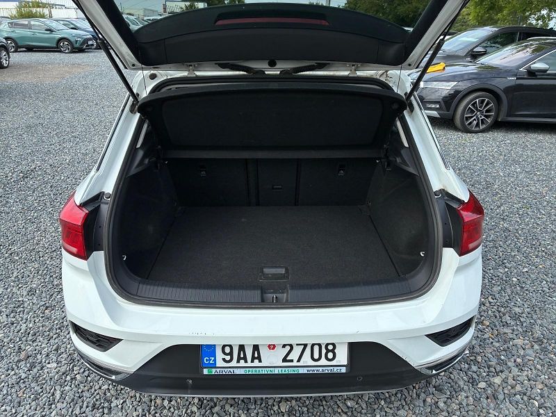 Volkswagen T-Roc (2021) MARATHON 2.0TDI 110kW DSG CZ  - fotka 6 z 11