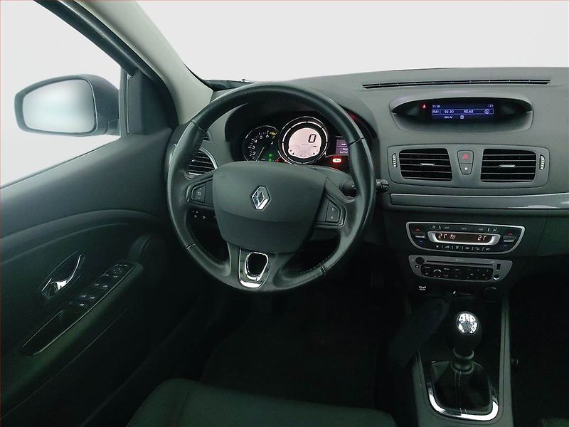 Renault Mégane (2016) 1.2 TCe, Tempomat - fotka 7 z 17