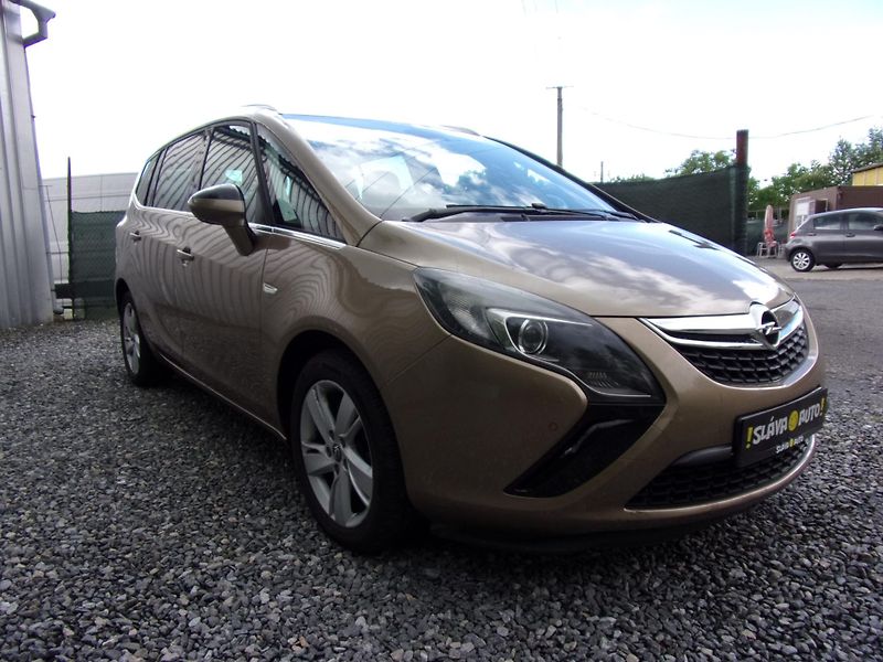 Opel Zafira (2014) 2.0CDTi96kW COSMO 7MÍST NEW ČR - fotka 3 z 10