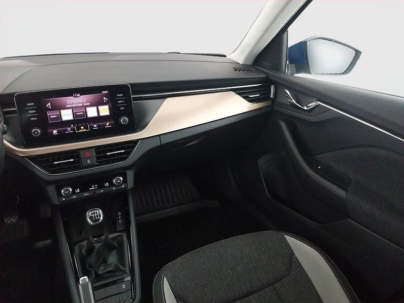 Škoda Kamiq (2020) Ambition 1.0 TSI, Tempomat - fotka 8 z 21