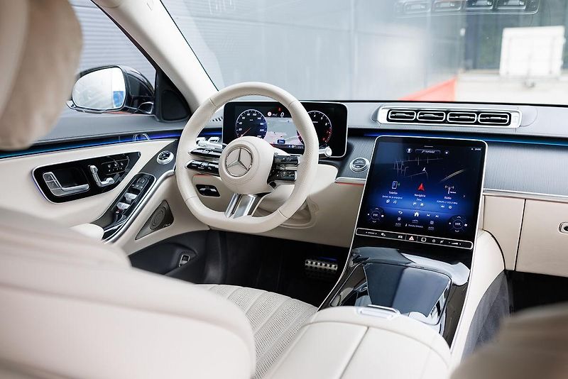Mercedes-Benz Třídy S (2023) S 450 4Matic Long AMG Line - fotka 30 z 67