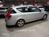 Kia Ceed (2010) 1.6 crdi, 2.maj,ČR, autoAC - náhled 1
