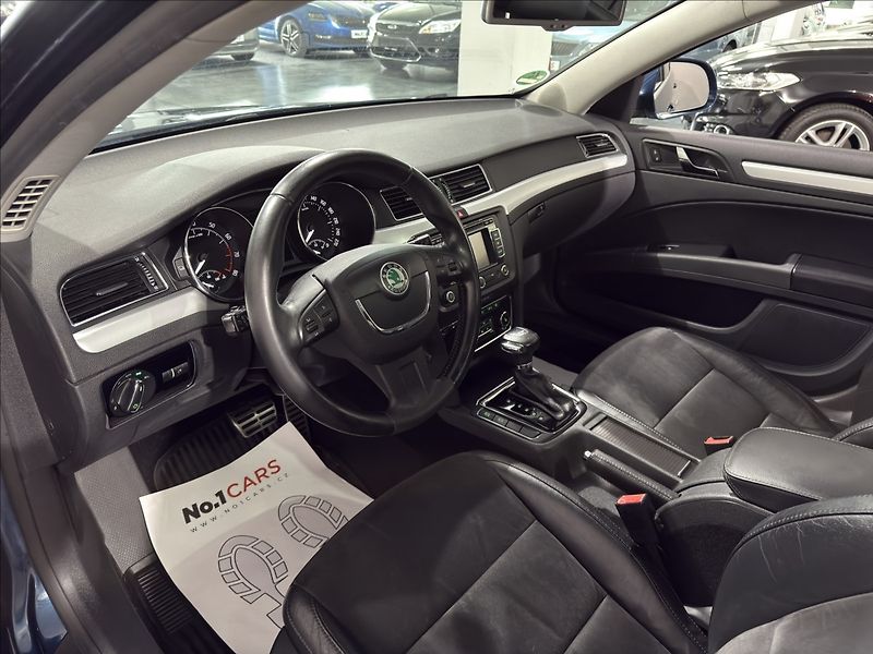 Škoda Superb 2,0   TSI DSG 147kW ELEG PANO - fotka 9 z 41