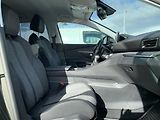 Peugeot 3008 ALLURE 2.0 BlueHDi 110kW MAN6 - náhled 19