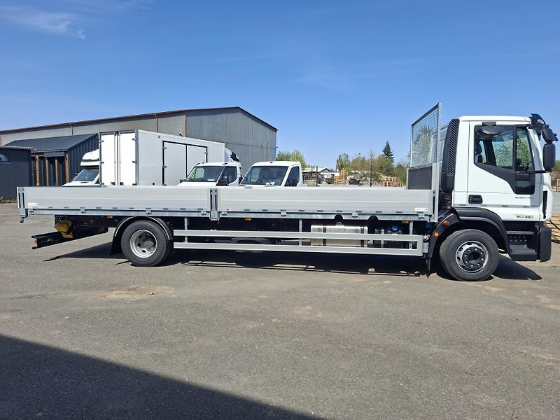 Iveco Eurocargo (2026) 160E28/P, valník, automat - fotka 7 z 8