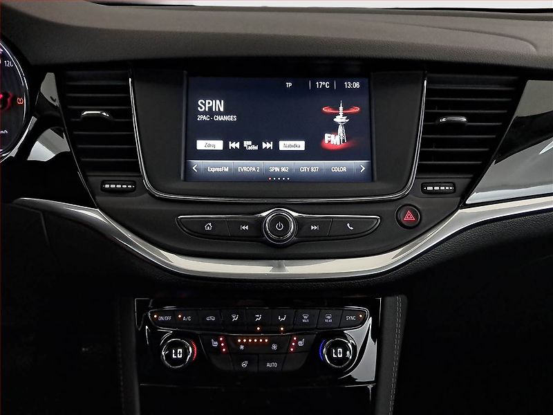 Opel Astra (2018) 1.4 T, Serv.kniha, Kůže - fotka 12 z 17