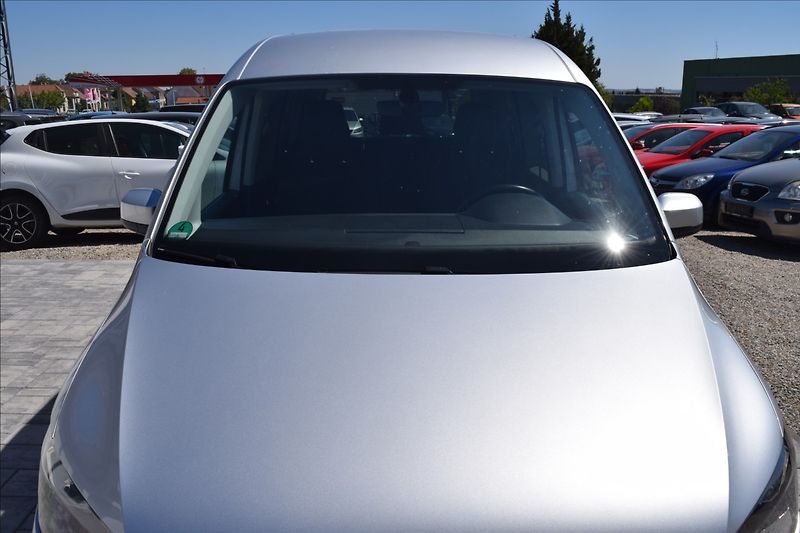 Volkswagen Caddy 2,0 TDI 75KW ODPOČET 2XPNEU - fotka 3 z 50
