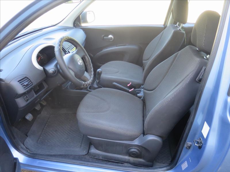Nissan Micra 1,2  i - fotka 7 z 14