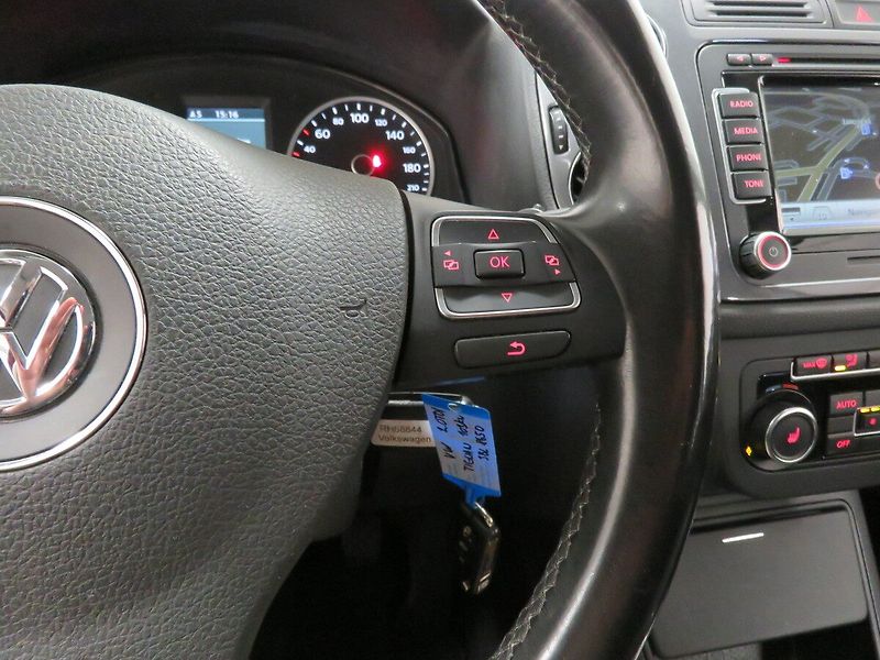 Volkswagen Tiguan - fotka 18 z 26