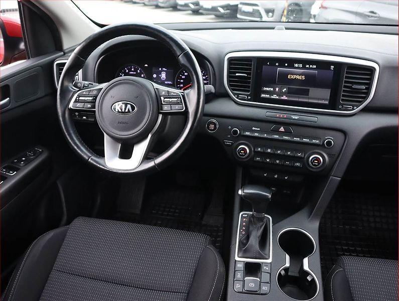 Kia Sportage (2021) Black Edition 1.6 T-GDI, 4X4 - fotka 6 z 17