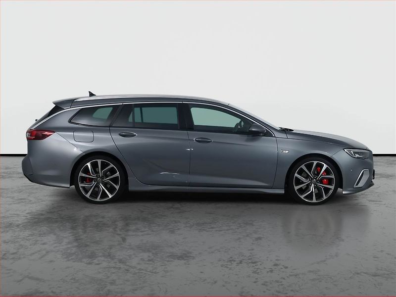 Opel Insignia (2020) 2.0 BiTurbo CDTI - fotka 6 z 25