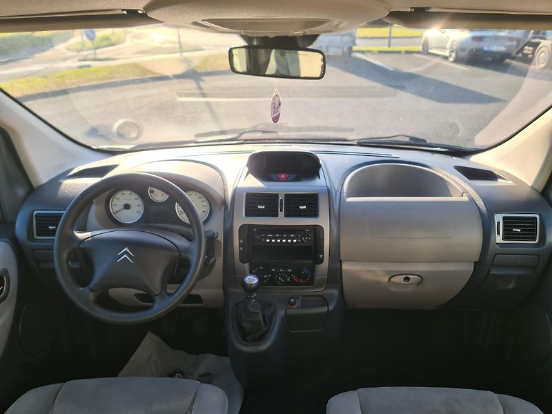Citroën Jumpy (2007) 2.0 HDi LONG 100-KW KLIMA - fotka 27 z 39