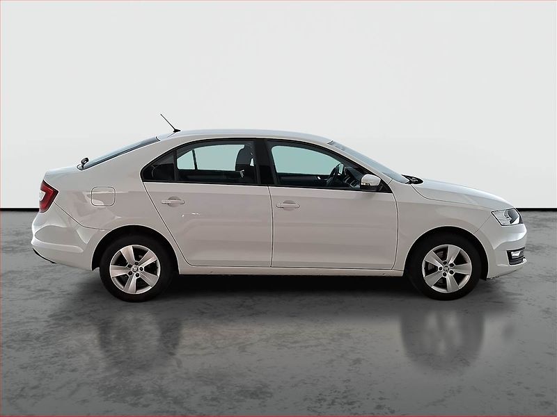Škoda Rapid (2019) 1.0 TSI, Tempomat - fotka 6 z 13
