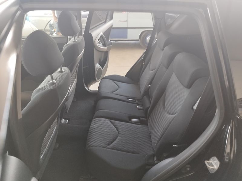 Toyota RAV4 (2007) 2,0I,112KW,4X4,ALU,TAŽNÝ - fotka 14 z 31