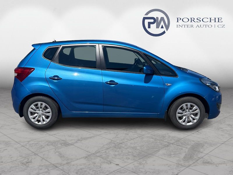 Hyundai ix20 1.4 CVVT M5F 66 kW - fotka 7 z 22