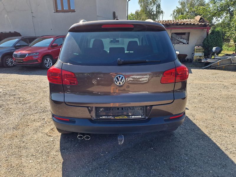 Volkswagen Tiguan 2,0TDI 125KW SPORT&STYLE 4x4 - fotka 4 z 18