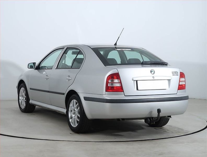 Škoda Octavia (2004) 1.9 TDI, po STK, Tažné - fotka 4 z 16