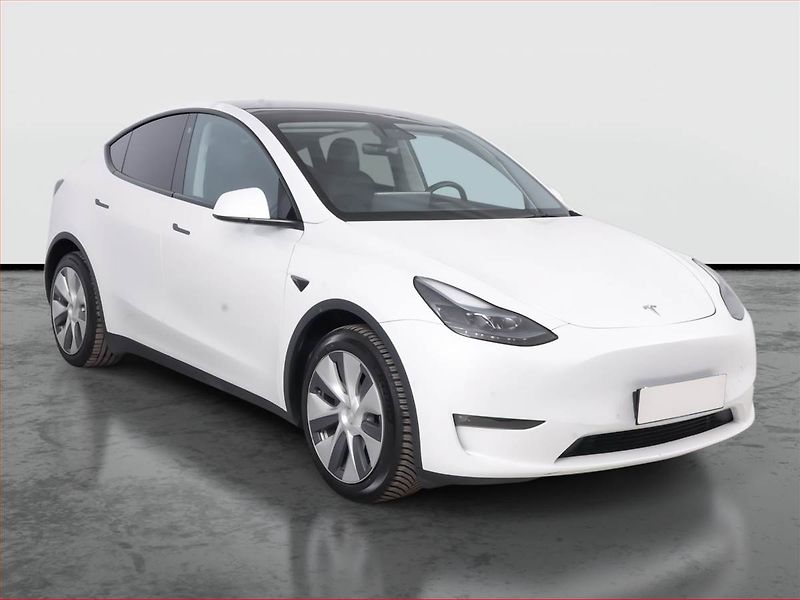 Tesla Model Y (2022) Long Range AWD 79kWh, SoH 91% - fotka 1 z 23
