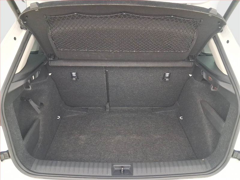 Škoda Kamiq (2020) Style Plus 1.6 TDI, Automat - fotka 14 z 17