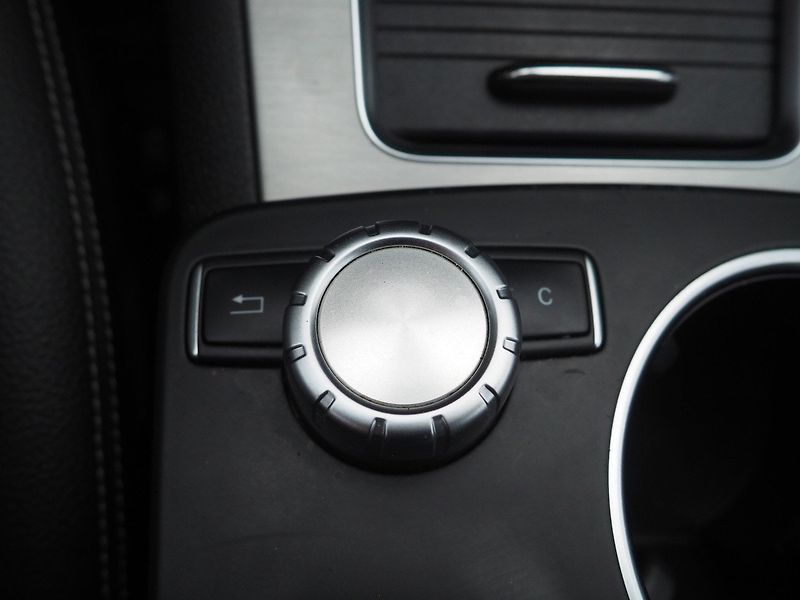 Mercedes-Benz GLK (2012) 220 CDI, 4Matic, AT - fotka 33 z 34