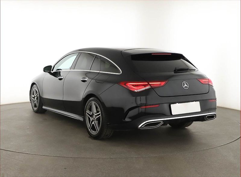 Mercedes-Benz CLA (2021) 200 - fotka 4 z 21