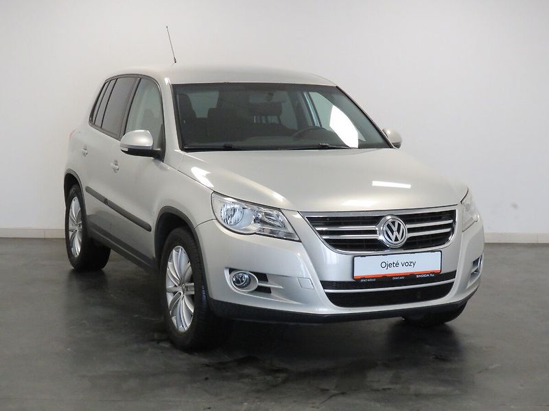 Volkswagen Tiguan - fotka 8 z 24