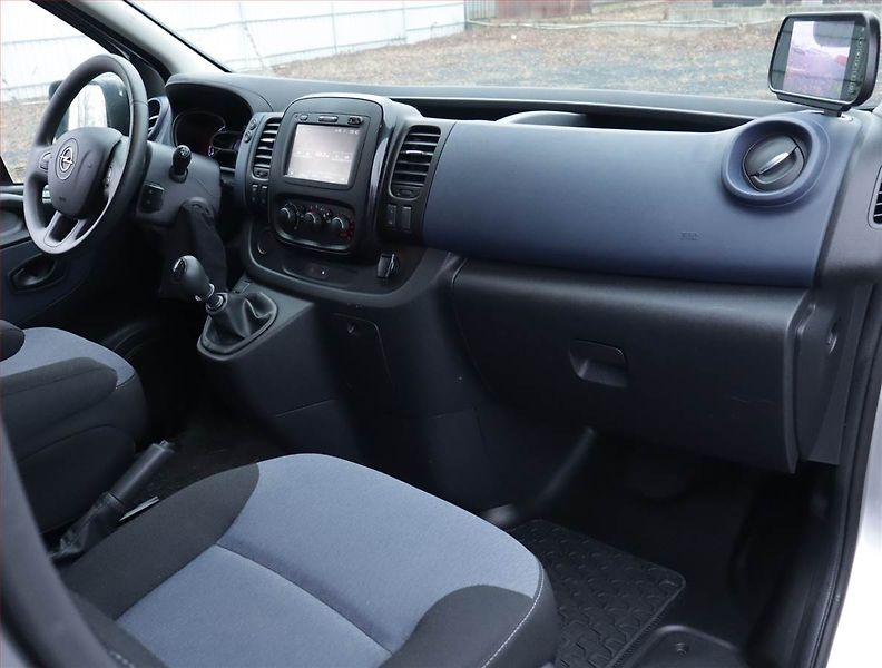 Opel Vivaro (2019) 1.6 BiCDTI - fotka 7 z 16