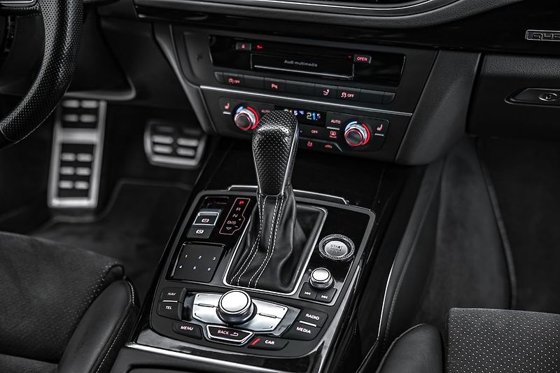 Audi A7 3,0 BiTDI Q S-line BOSE - fotka 16 z 23