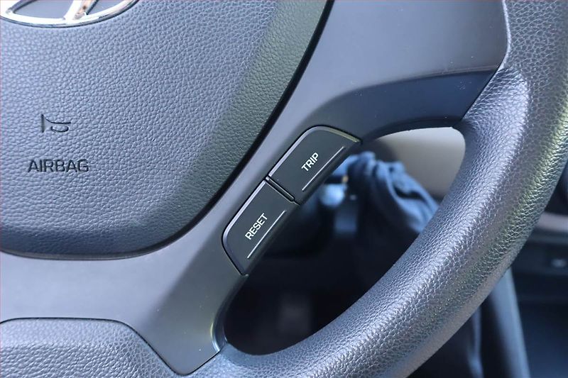Hyundai i10 (2014) 1.0, Serv.kniha - fotka 14 z 15