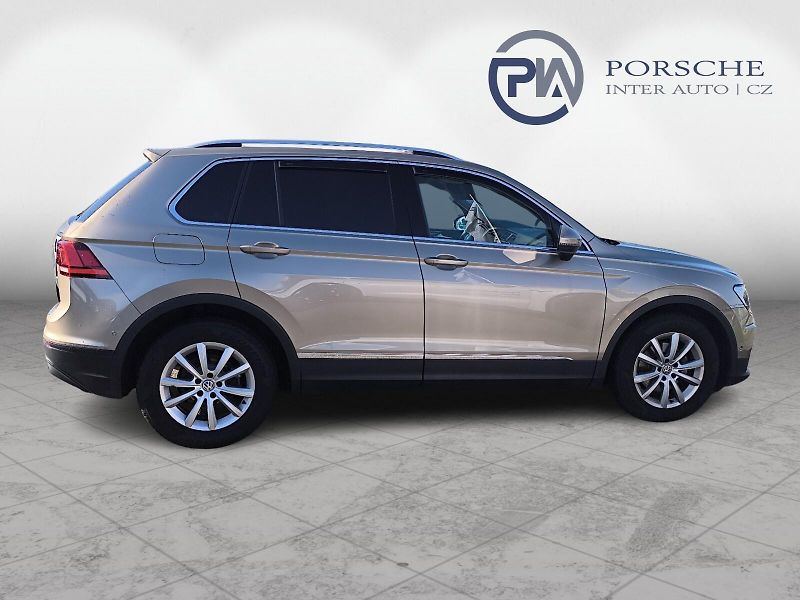 Volkswagen Tiguan 1.5 TSi DSG MaratonEdition - fotka 24 z 25