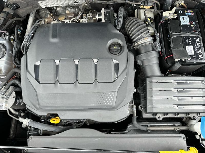 Škoda Karoq 2.0 TDI 110 kW DSG 4x4 - fotka 22 z 23
