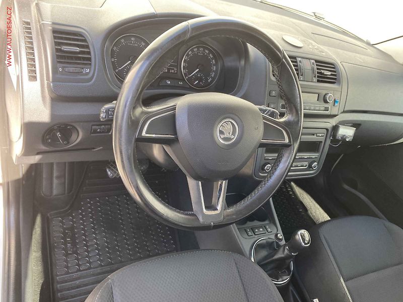 Škoda Fabia (2013) 1.2TSi, Elegance - fotka 12 z 20
