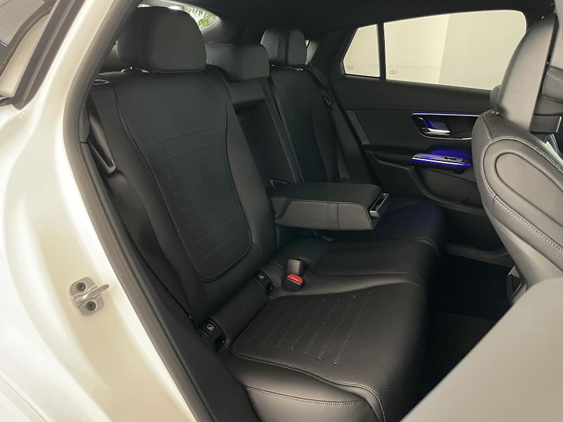 Mercedes-Benz GLC 200d 4Matic Coupé - fotka 18 z 37