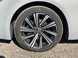Toyota Corolla 1.8HSD, ČR-1m, StyleTech, DPH - náhled 10