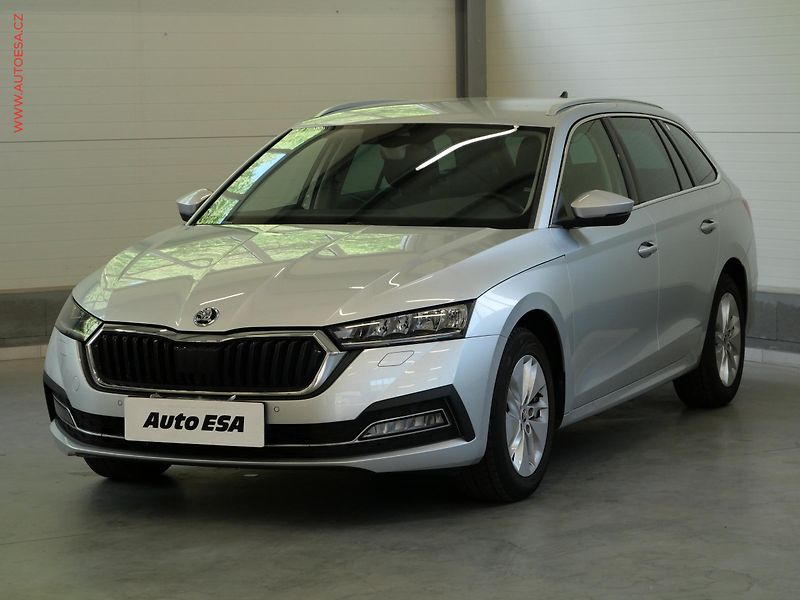 Škoda Octavia (2021) 1.0 TSi e-TEC, Style, DSG - fotka 3 z 24