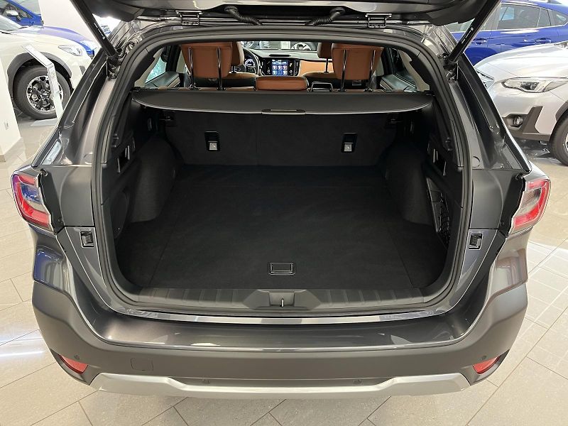Subaru Outback (2026) 2.5i-T Touring Lineartronic - fotka 18 z 24